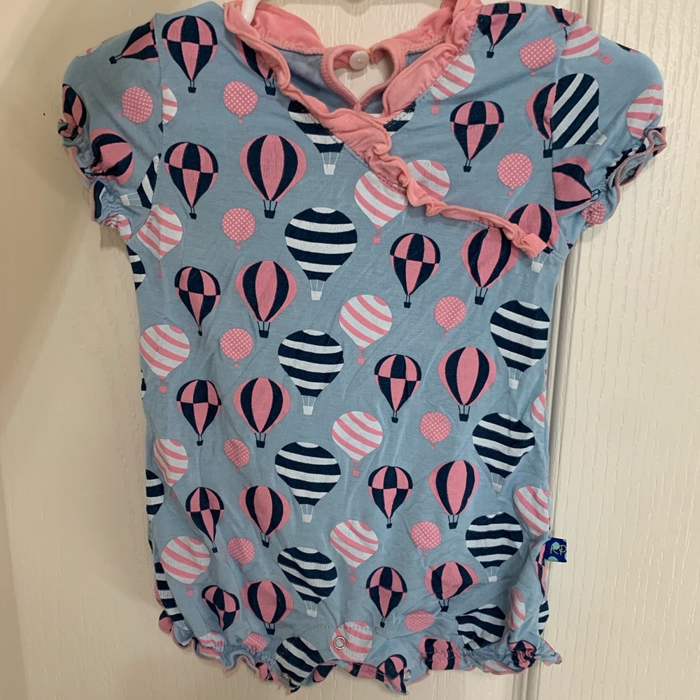 Kickee pants romper